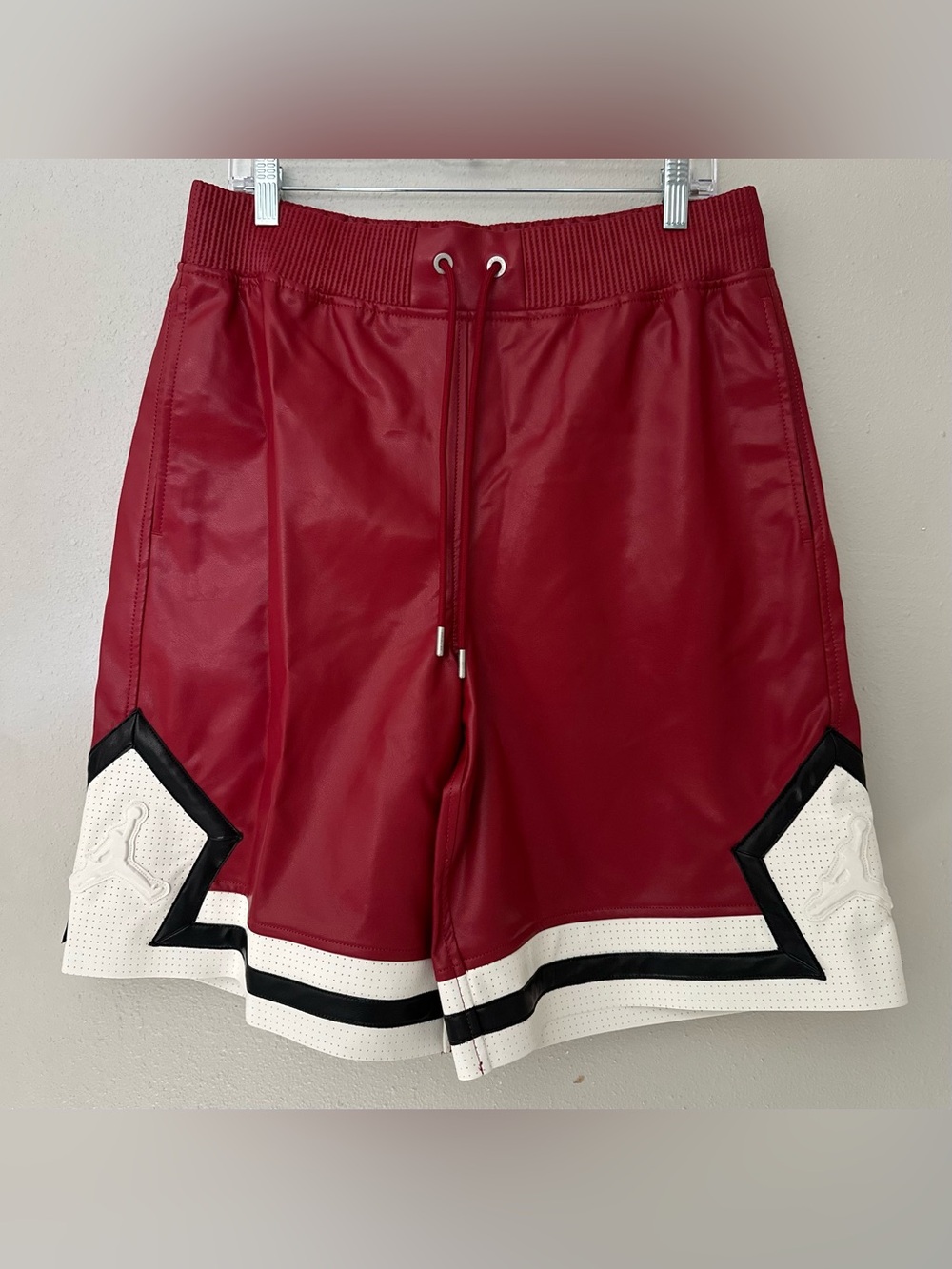 Air Jordan Faux Leather Diamond Shorts Mens Size Medium HV0077 659 Limited Rare